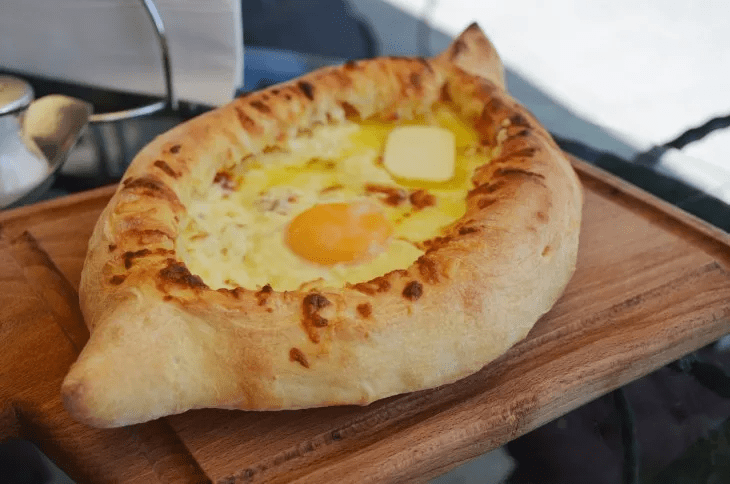 Adjaruli Khachapuri